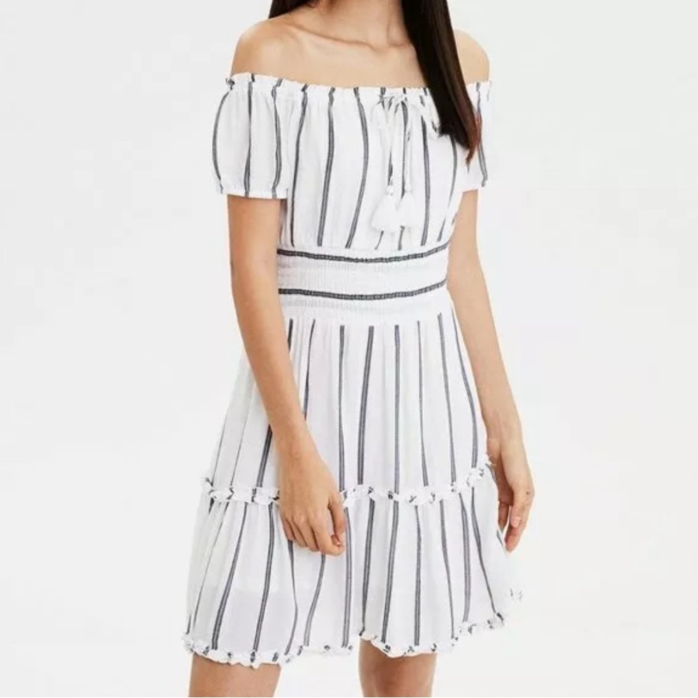 American Eagle Off The Shoulder White and Blue Striped Mini Dress Size XS NWOT